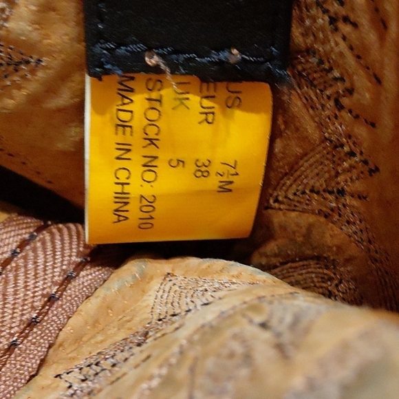 Road Wolf Women's Black Cowboy Boots Sz 7.5 Black Embossed Western Boots - Picture 10 of 11